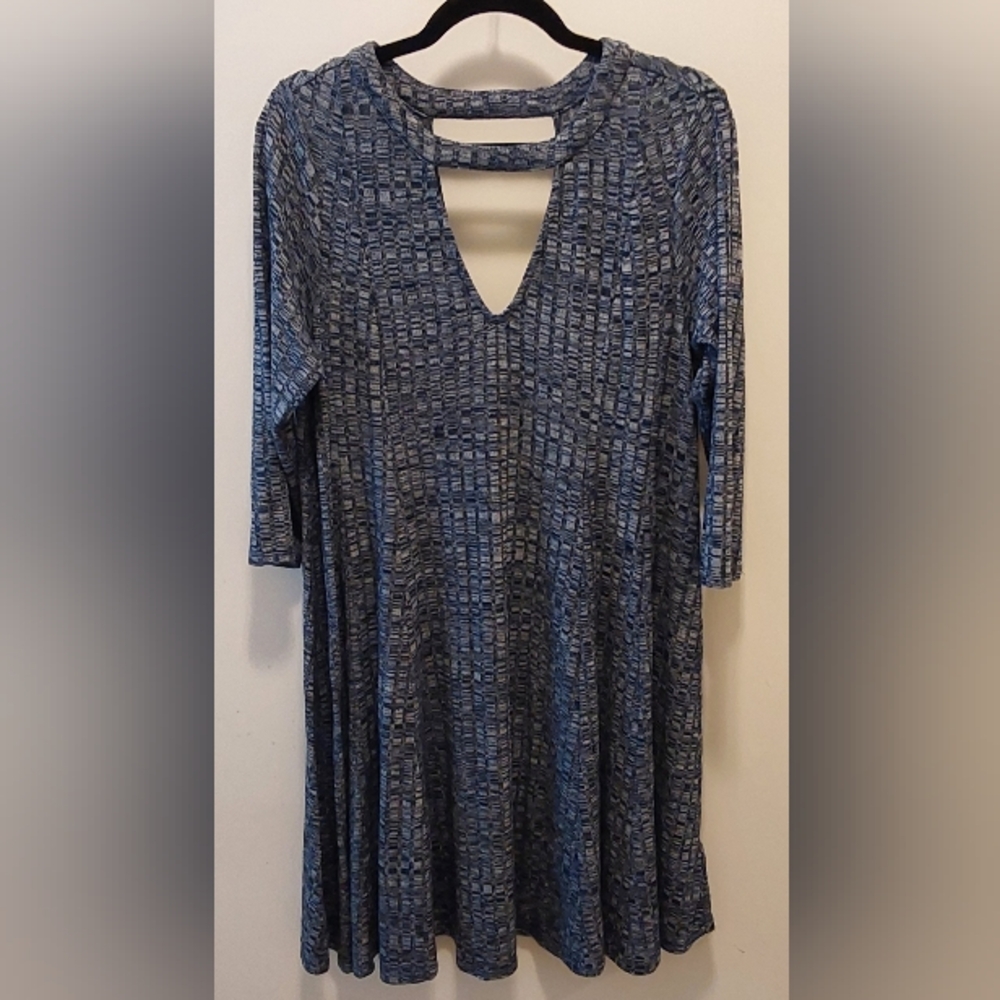 Torrid 3/4 Sleeve Blue/Gray Geometric Dress